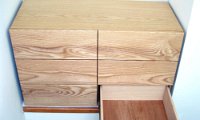 TOUCH-LATCH ASH DRAWERS